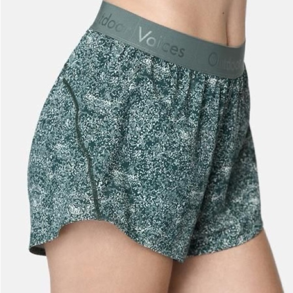 Outdoor Voices Relay Shorts in Pebbled Forest | Small